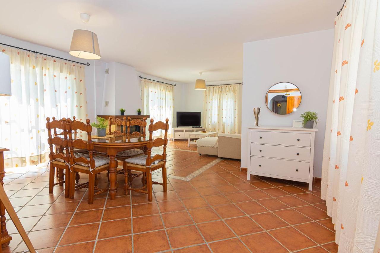 Villa Andalucia: Cerca De Todo, Intimidad Y Espacio Nerja Exterior photo