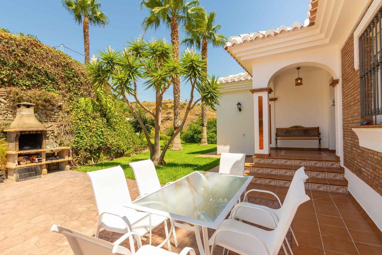 Villa Andalucia: Cerca De Todo, Intimidad Y Espacio Nerja Exterior photo