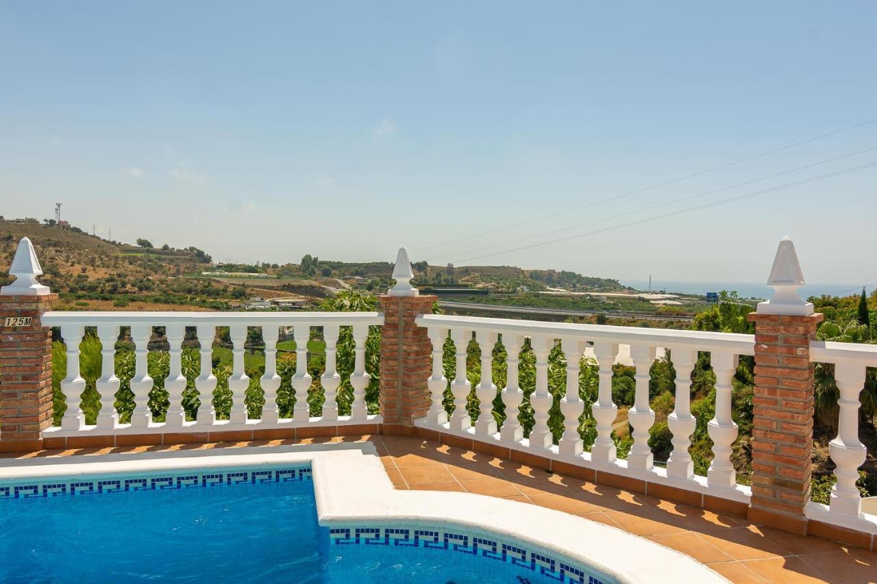 Villa Andalucia: Cerca De Todo, Intimidad Y Espacio Nerja Exterior photo